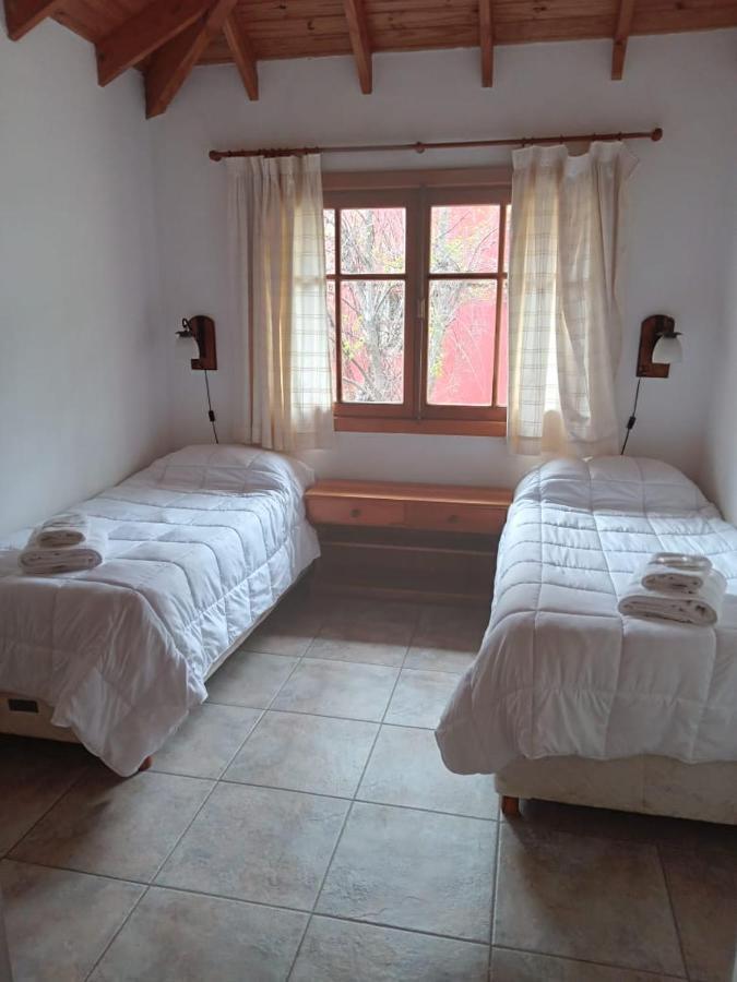 Refugio Del Arroyo Aparthotel San Martín de los Andes Eksteriør bilde