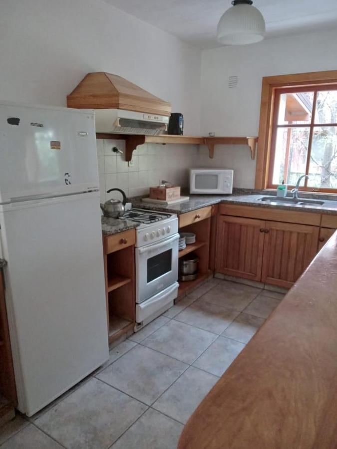 Refugio Del Arroyo Aparthotel San Martín de los Andes Eksteriør bilde
