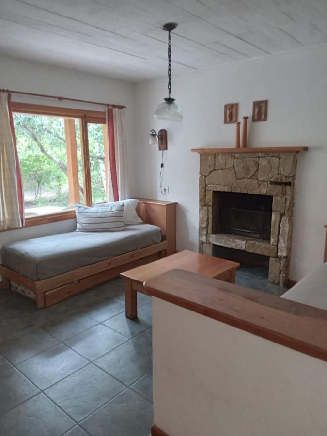 Refugio Del Arroyo Aparthotel San Martín de los Andes Eksteriør bilde